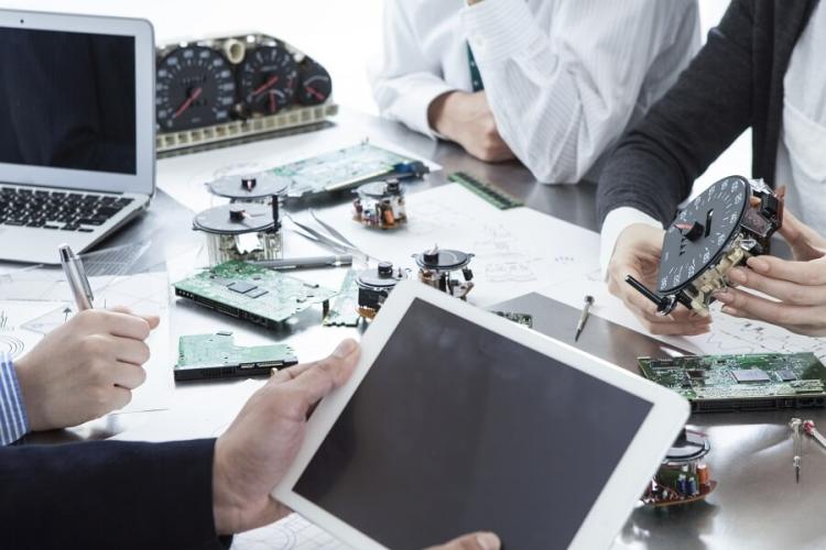 urządzenia technologiczne dla produkcji